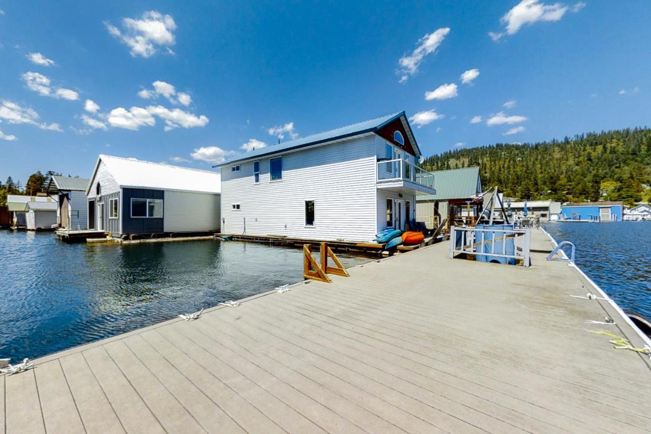 Perfect Space & Lakehouse Athol Exterior photo